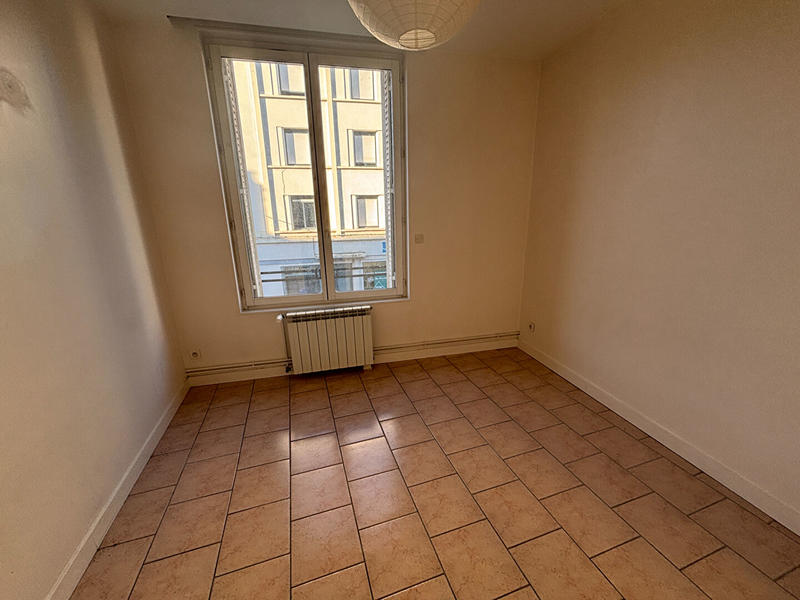 Appartement - 84 m² - 4 pièces