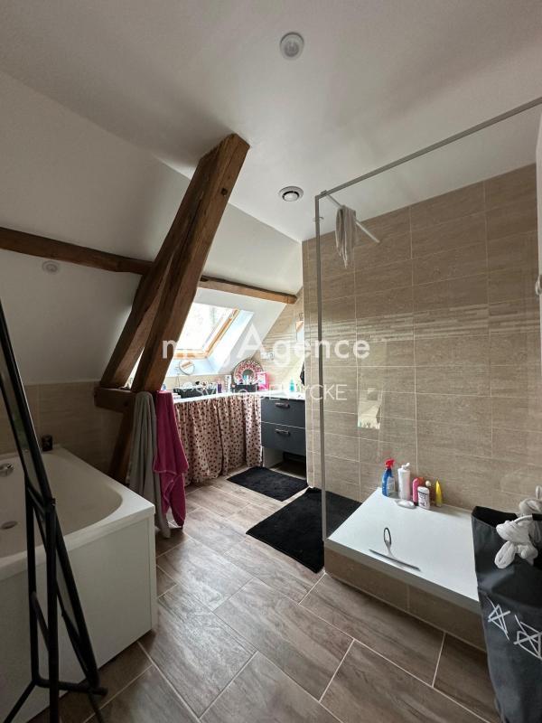 Maison - 91 m² - 4 pièces