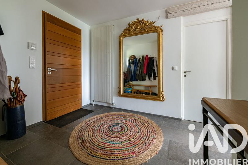 Maison - 250 m² - 9 pièces