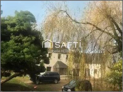 Maison - 176 m² - 10 pièces