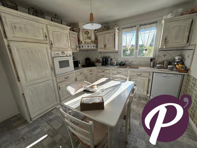 Maison - 159 m² - 7 pièces