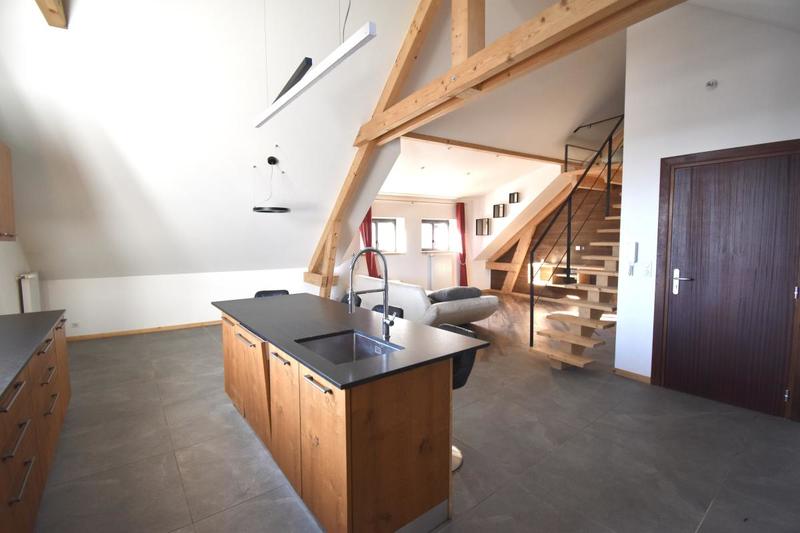 Appartement - 86 m² - 3 pièces