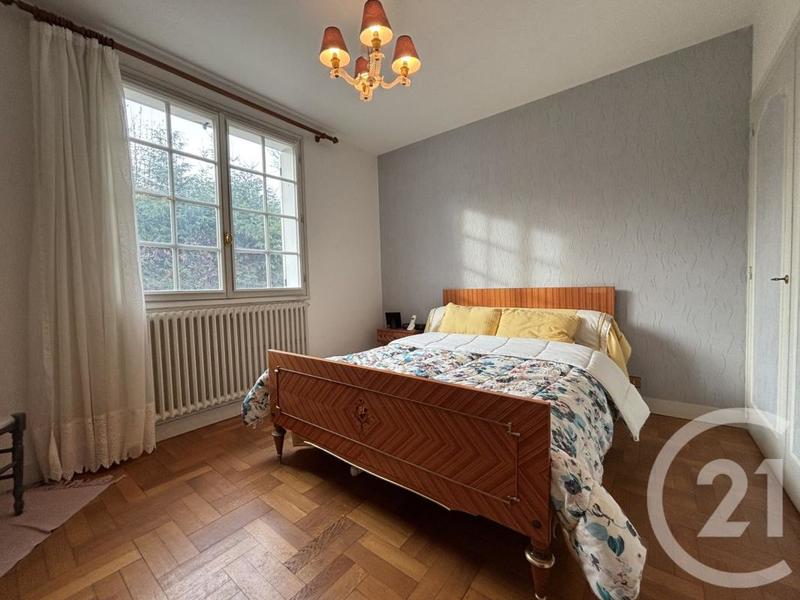 Maison - 113 m² - 6 pièces