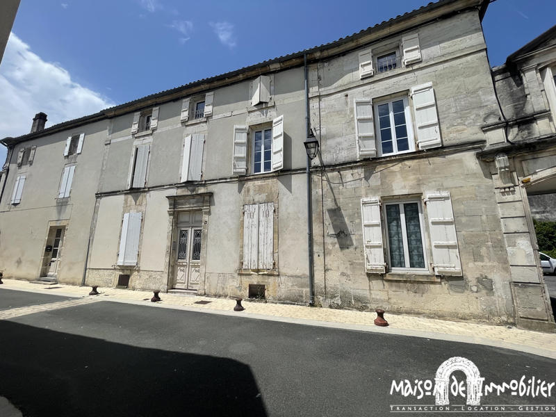 Appartement - 87 m² - 4 pièces