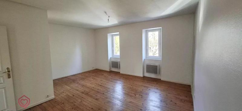 Maison de village - 174 m² - 9 pièces