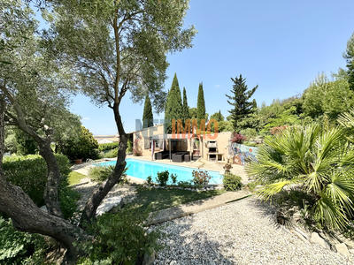 Maison - 173 m² - 4 pièces