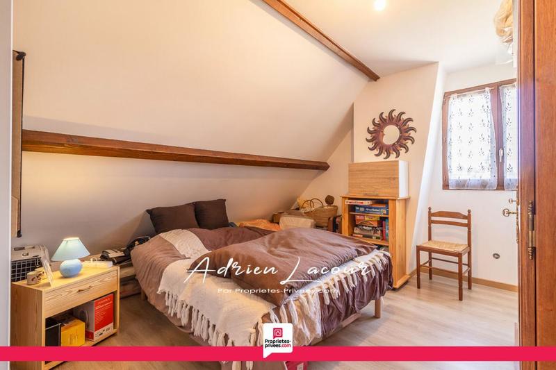 Maison - 139 m² - 7 pièces