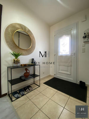 Maison - 98 m² - 5 pièces