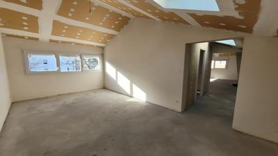 Local d'activité / Entrepôt - 234 m²