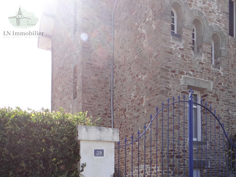 Villa - 230 m² - 8 pièces