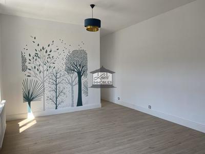 Appartement - 51 m² - 5 pièces