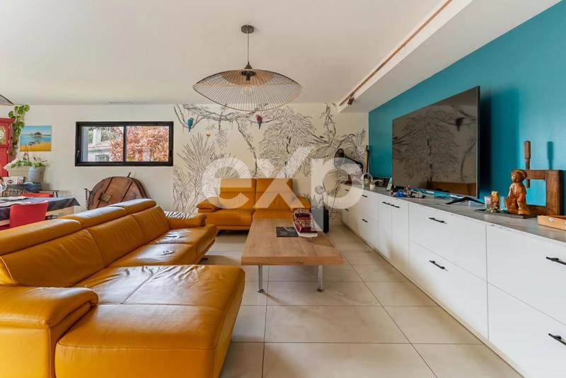 Maison - 160 m² - 6 pièces