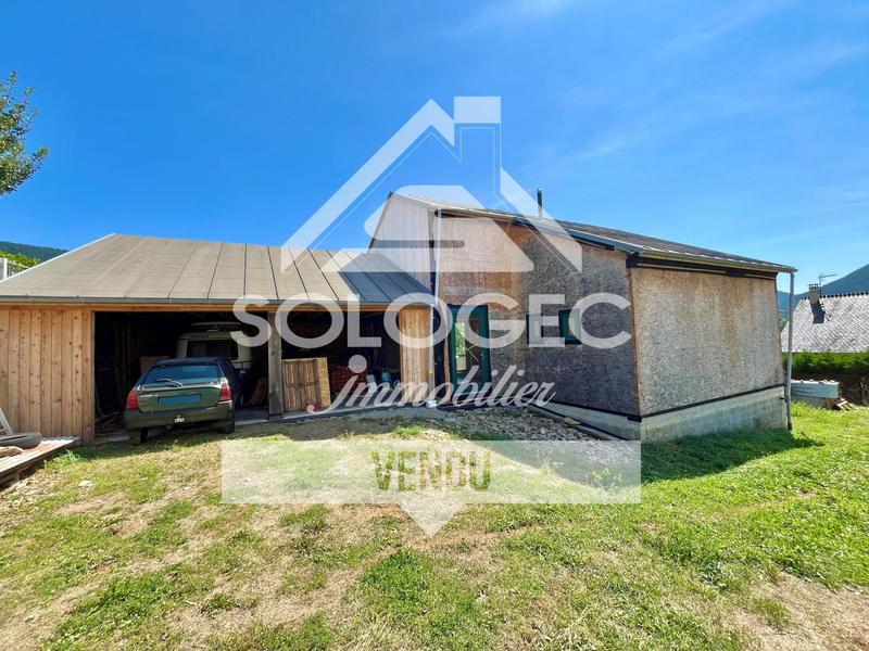 Maison - 96 m² - 4 pièces