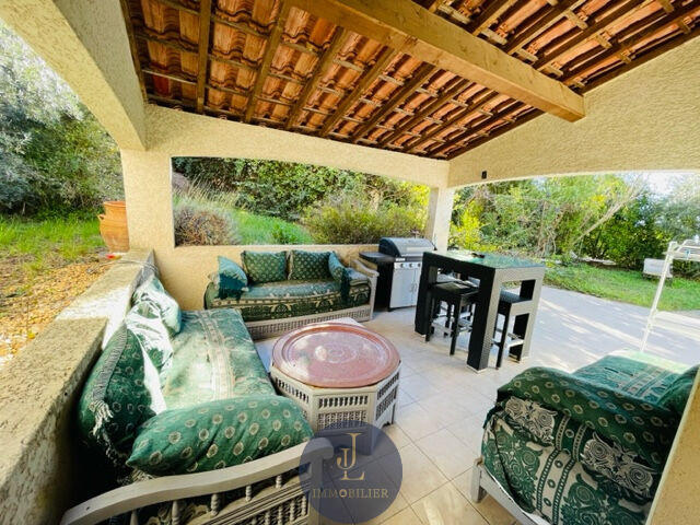 Villa - 166 m² - 5 pièces