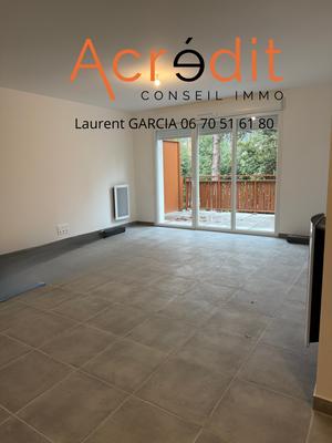 Appartement - 80 m² - 4 pièces