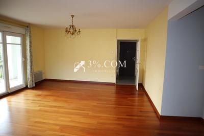 Appartement - 105 m² - 4 pièces