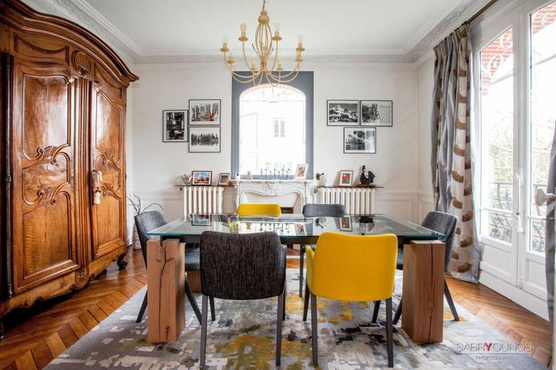 Maison - 210 m² - 8 pièces