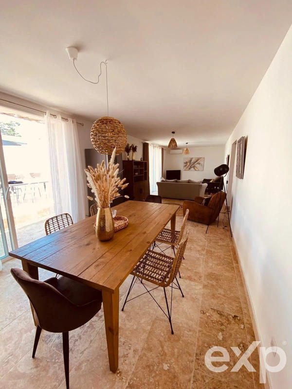 Villa - 97 m² - 4 pièces