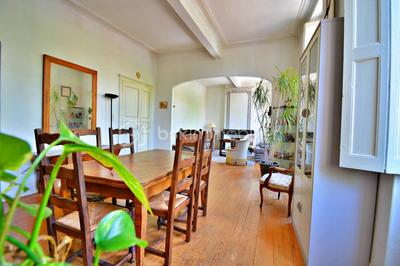 Appartement - 94 m² - 3 pièces