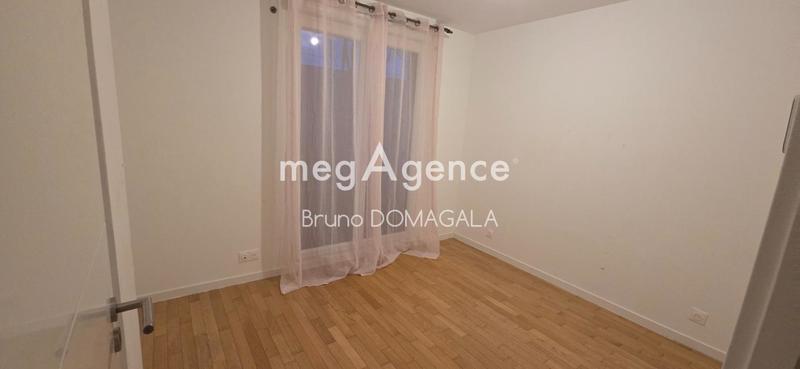 Appartement - 76 m² - 4 pièces