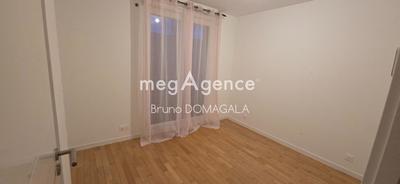 Appartement - 76 m² - 4 pièces