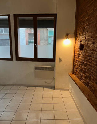 Studio - 25 m² - 1 pièce