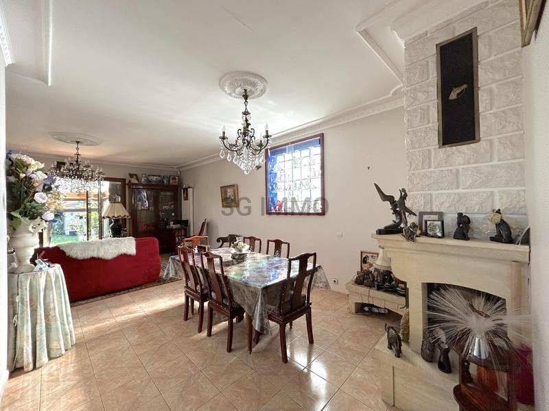 Maison - 149 m² - 6 pièces