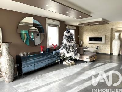 Appartement - 122 m² - 4 pièces