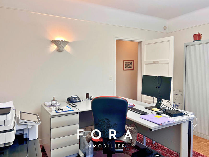 Local commercial - 60 m² - 3 pièces