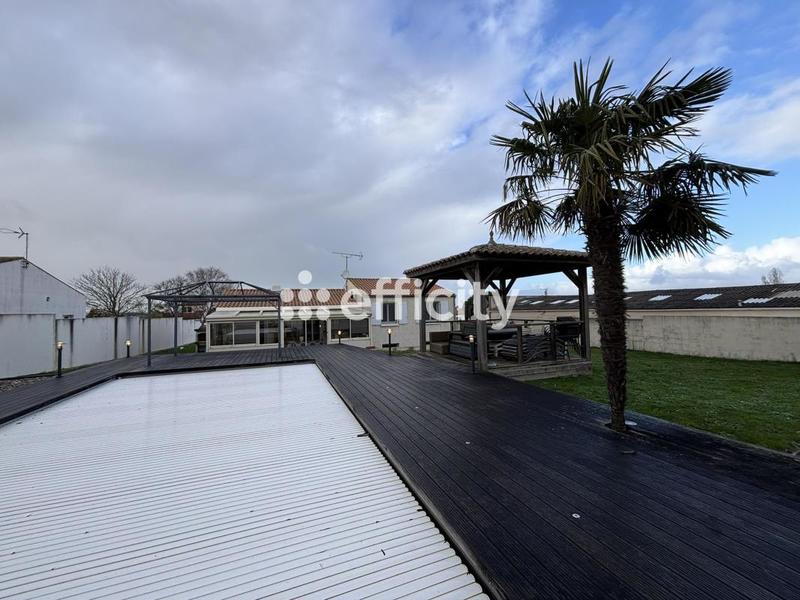 Pavillon - 147 m² - 5 pièces