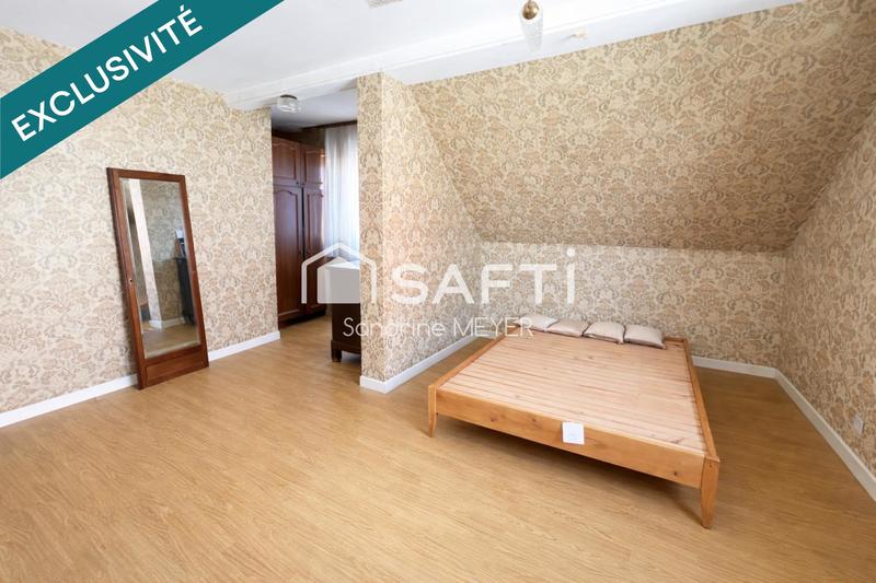 Maison - 121 m² - 6 pièces