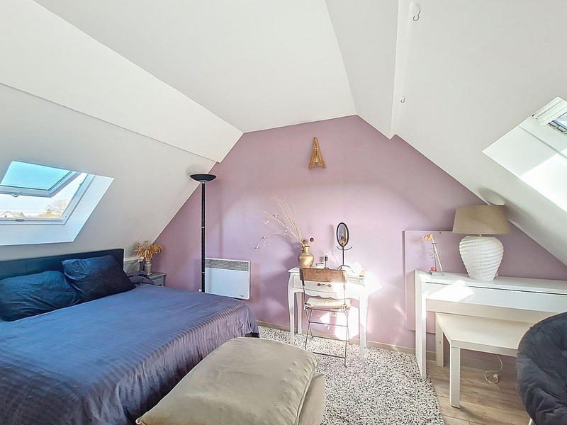 Maison - 95 m² - 5 pièces