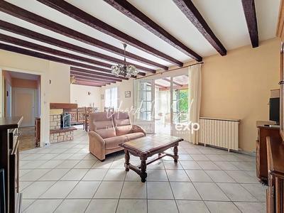 Maison - 98 m² - 4 pièces