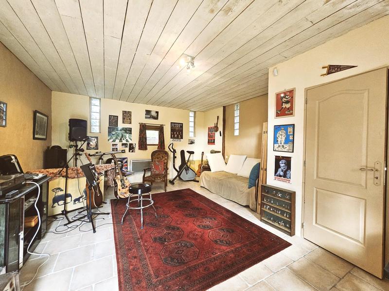 Maison ancienne - 289 m² - 10 pièces