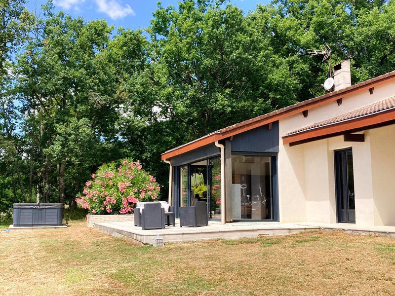 Maison - 142 m² - 5 pièces