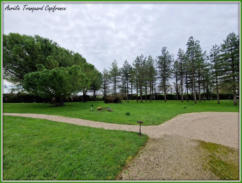 Maison - 197 m² - 6 pièces