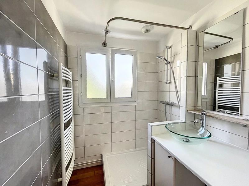 Appartement - 59 m² - 3 pièces