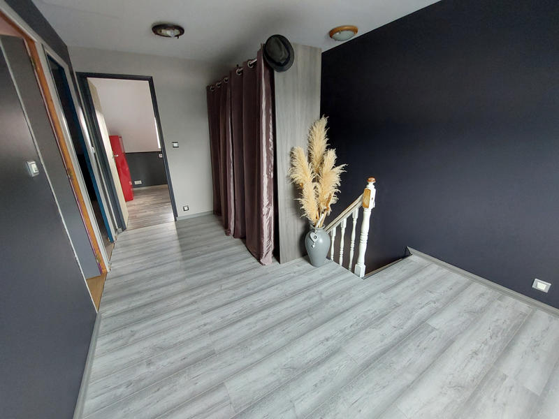 Maison - 103 m² - 5 pièces
