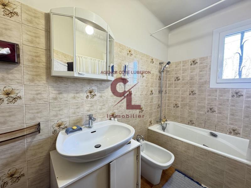 Maison - 203 m² - 5 pièces