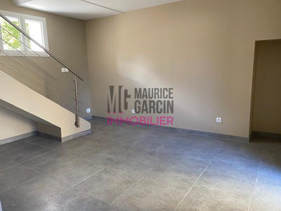 Maison - 73 m² - 3 pièces