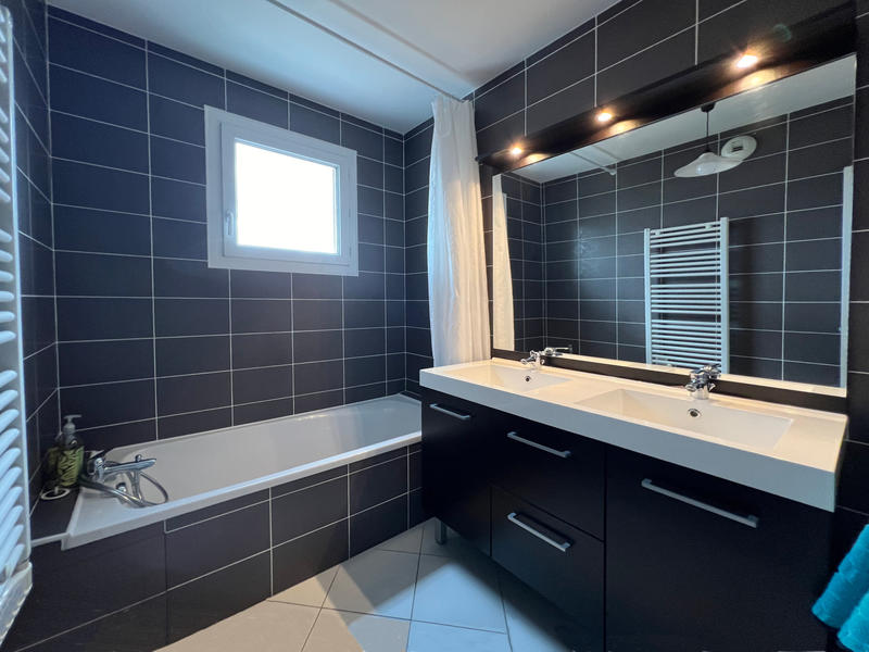 Appartement - 130 m² - 6 pièces