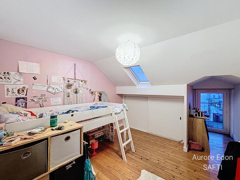 Maison - 70 m² - 5 pièces