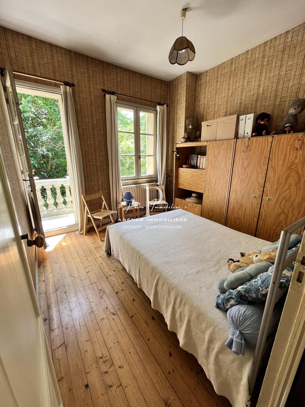 Maison - 200 m² - 4 pièces