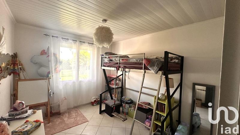 Maison - 239 m² - 8 pièces