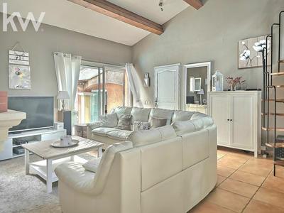 Villa - 218 m² - 7 pièces