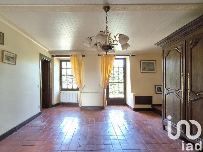 Maison - 230 m² - 9 pièces