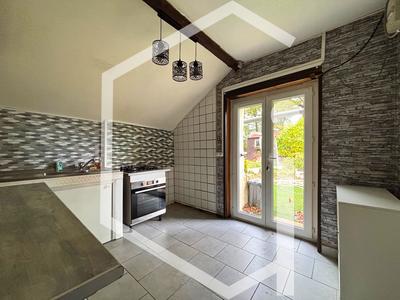 Maison - 100 m² - 3 pièces