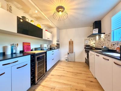 Maison - 136 m² - 5 pièces