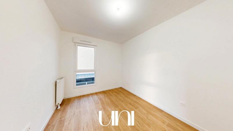 Appartement - 93 m² - 4 pièces