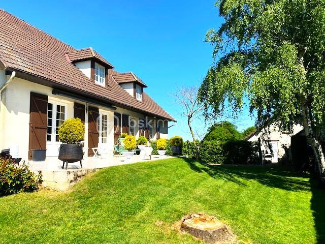 Maison - 141 m² - 6 pièces